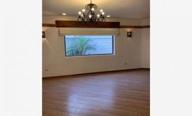 Residencia Tulipanes en venta