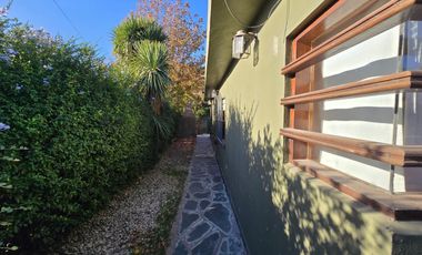 Venta casa 4 ambientes con patio, Mar del Plata