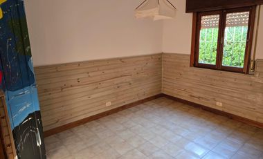 Venta casa 4 ambientes con patio, Mar del Plata