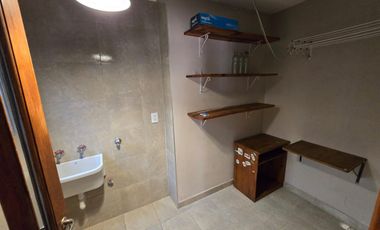 Venta casa 4 ambientes con patio, Mar del Plata