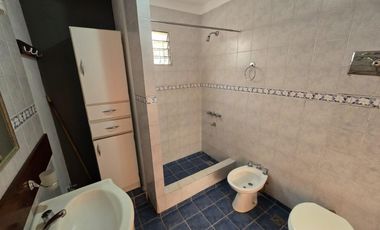 Venta casa 4 ambientes con patio, Mar del Plata