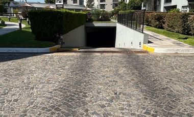 Departamento de 3 dormitorios en venta en Complejo Terrazas de Lomas