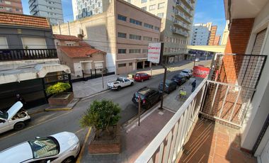 Edif Miramar II 1er piso - Departamento 3 Ambientes - Zona I - Miramar