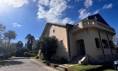 Casa Duplex Amoblada en Alquiler-  La Calandria zona sur