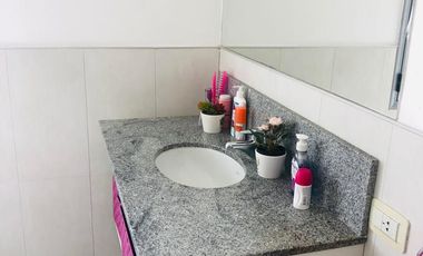 Casa Duplex Amoblada en Alquiler-  La Calandria zona sur