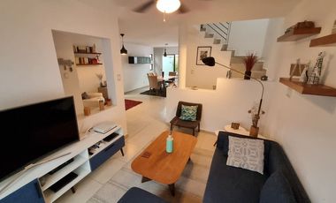 CASA EN VENTA EN CLUSTER PRIVADO CON MEJORAS