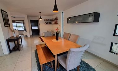 CASA EN VENTA EN CLUSTER PRIVADO CON MEJORAS