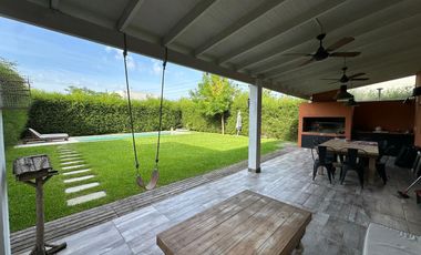 Venta Casa con pileta lote interno Las Tipas Nordelta tigre