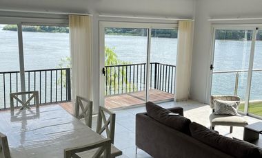 Casa en  sobre el rio
