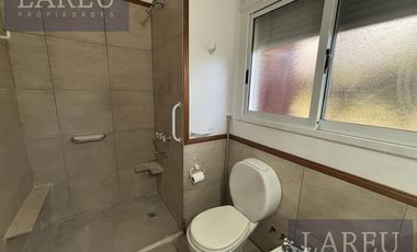 Casa en una planta en alquiler en  La Delfina