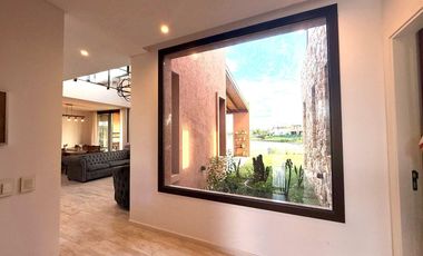 Casa al lago en alquiler anual en Ceibos