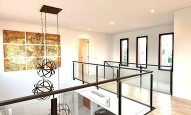 Casa al lago en alquiler anual en Ceibos