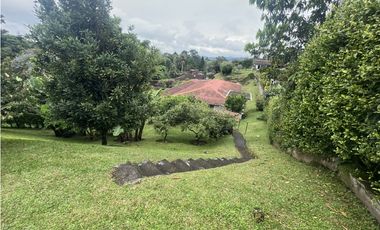 VENTA CASA CAMPESTRE EN LA VIA ARMENIA - PEREIRA