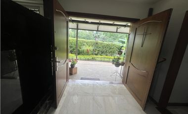 VENTA CASA CAMPESTRE EN LA VIA ARMENIA - PEREIRA