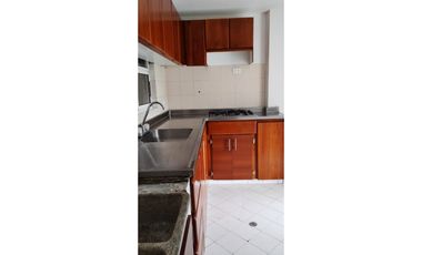 Venta de apartamento en sector Simón Bolívar, Medellín.