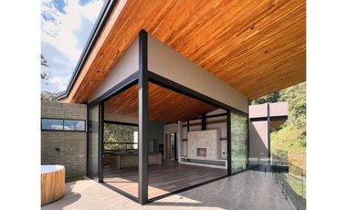 Casa Arriendo en El Retiro Fizebad