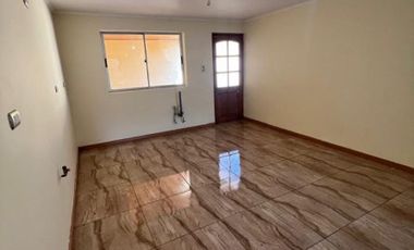 Vendo linda casa remodelada en Los Andes