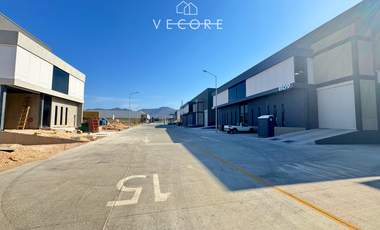 BODEGA EN VENTA DENTRO DE PARQUE INDUSTRIAL, TLAJOMULCO DE ZÚÑIGA