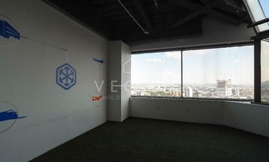 OFICINA EN RENTA EN AV. CHAPULTEPEC, AMERICANA, GUADALAJARA