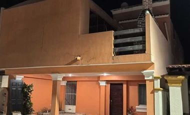 SE VENDE CASA EN VILLA FLORENCIA, CARMEN, CAMPECHE