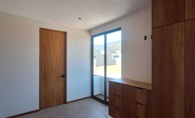 CASA EN PREVENTA EN PRADERAS ALTOZANO, MORELIA