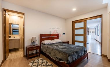 CÓMODA Y ATRACTIVA SUITE EN RENTA EN SECTOR AV. SOLANO, CUENCA