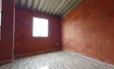 Se Alquila Local Comercial - Esquinero En Manzanares