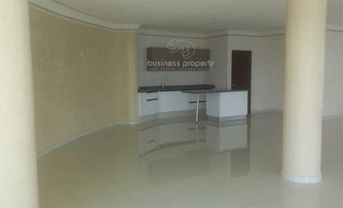 Departamento grande en la Sexta Sección Lomas Verdes