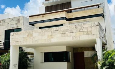 Casa en Venta 3 recámaras, Residencial Aqua Cancún