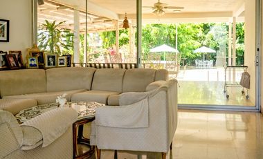 VENTA CASA TERRENO 1500mtrs ALTOS DEL GOLF