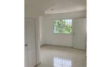 ALQUILO CASA EN CHORRERA VALLE DORADA 3R