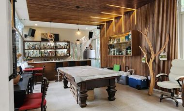 Residencia de Lujo en Venta en Zotogrande - Seguridad, Exclusividad y Diseño Vanguardista