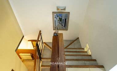 MUY LINDA CASA EN EXCELENTE ESTADO!!