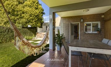 MUY LINDA CASA EN EXCELENTE ESTADO!!