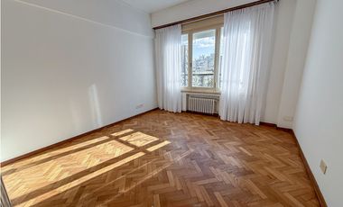 SEMIPISO 4 AMBIENTES.