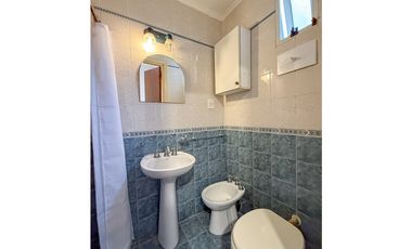 SEMIPISO 4 AMBIENTES.