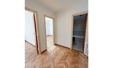 SEMIPISO 4 AMBIENTES.