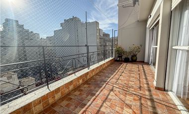 SEMIPISO 4 AMBIENTES.