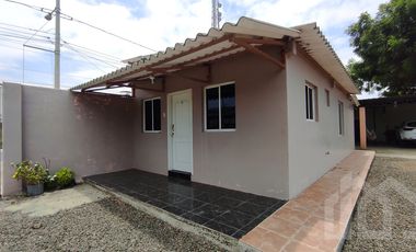 VENTA DE HOSTAL SAN CLEMENTE MANABÍ