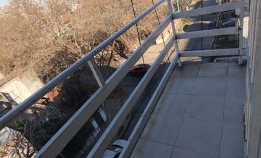 Monoambiente en alquiler en Moron Centro