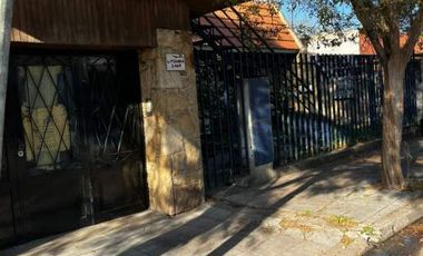 Casa para 2 Familias en venta en Remedios de Escalada Oeste