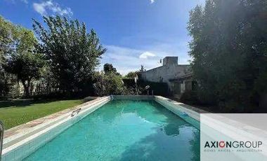 Casa en venta de 3 dormitorios c/ cochera en Ensenada