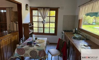 Casa en venta de 3 dormitorios c/ cochera en Ensenada