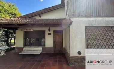 Casa en venta de 3 dormitorios c/ cochera en Ensenada