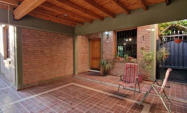 VENTA CASA APTA CREDITO 3 DORMITORIOS EN RIVADAVIA