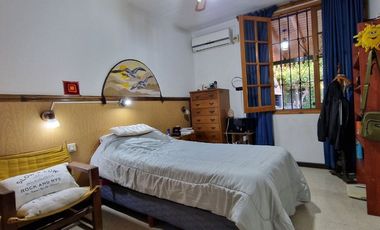VENTA CASA APTA CREDITO 3 DORMITORIOS EN RIVADAVIA