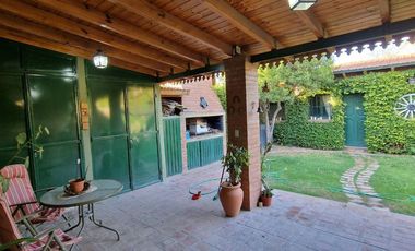 VENTA CASA APTA CREDITO 3 DORMITORIOS EN RIVADAVIA