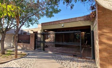 VENTA CASA APTA CREDITO 3 DORMITORIOS EN RIVADAVIA