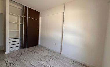 VENTA DEPTO 3 AMBIENTES CON PILETA Y COCHERA LOMAS
