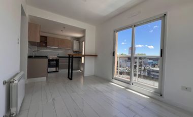 VENTA DEPTO 3 AMBIENTES CON PILETA Y COCHERA LOMAS
